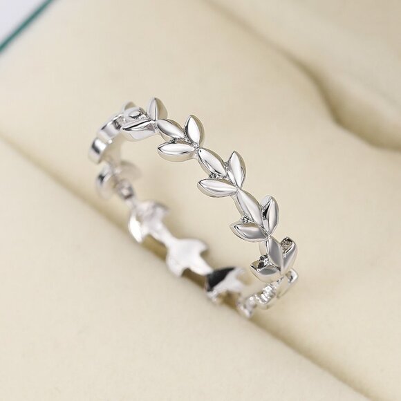 😍PREMIUM 925 STERLING SILVER DAINTY LEAF ETERNITY BEAUTIFUL RING, K952 - Picture 5 of 5